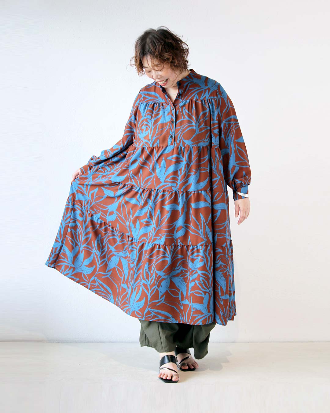 写真映えもバッチリ◎初夏のご旅行やリゾートにもぴったりのコーデ✨