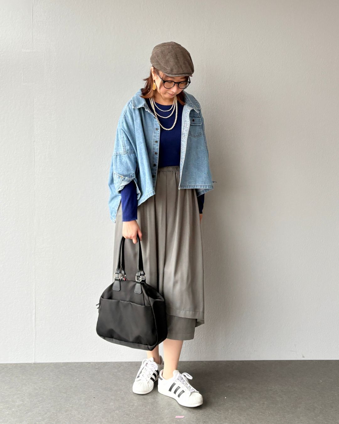 重ねて楽しむ。大人のこなれカジュアル