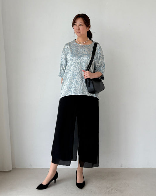 クールだけど親しみやすい!大人女子のための春のパンツスタイル