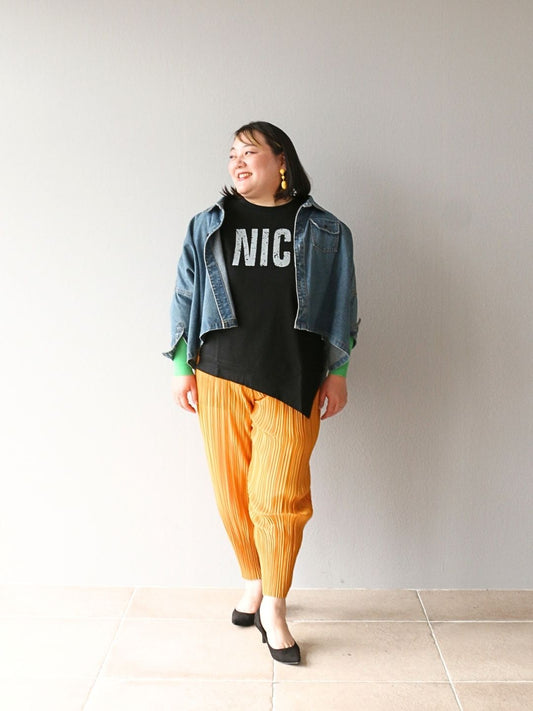 遊び心満載!春風を感じる大人ポップなカジュアルスタイル