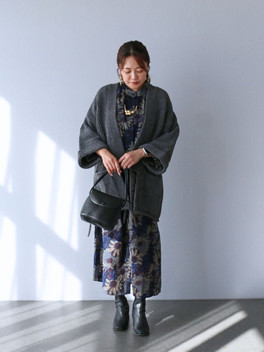 温もり感あふれる大人フェミニンコーデ