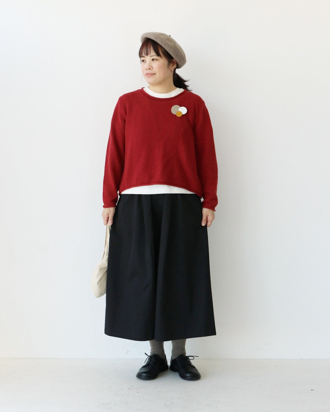 シックなカラーアイテムコーデ