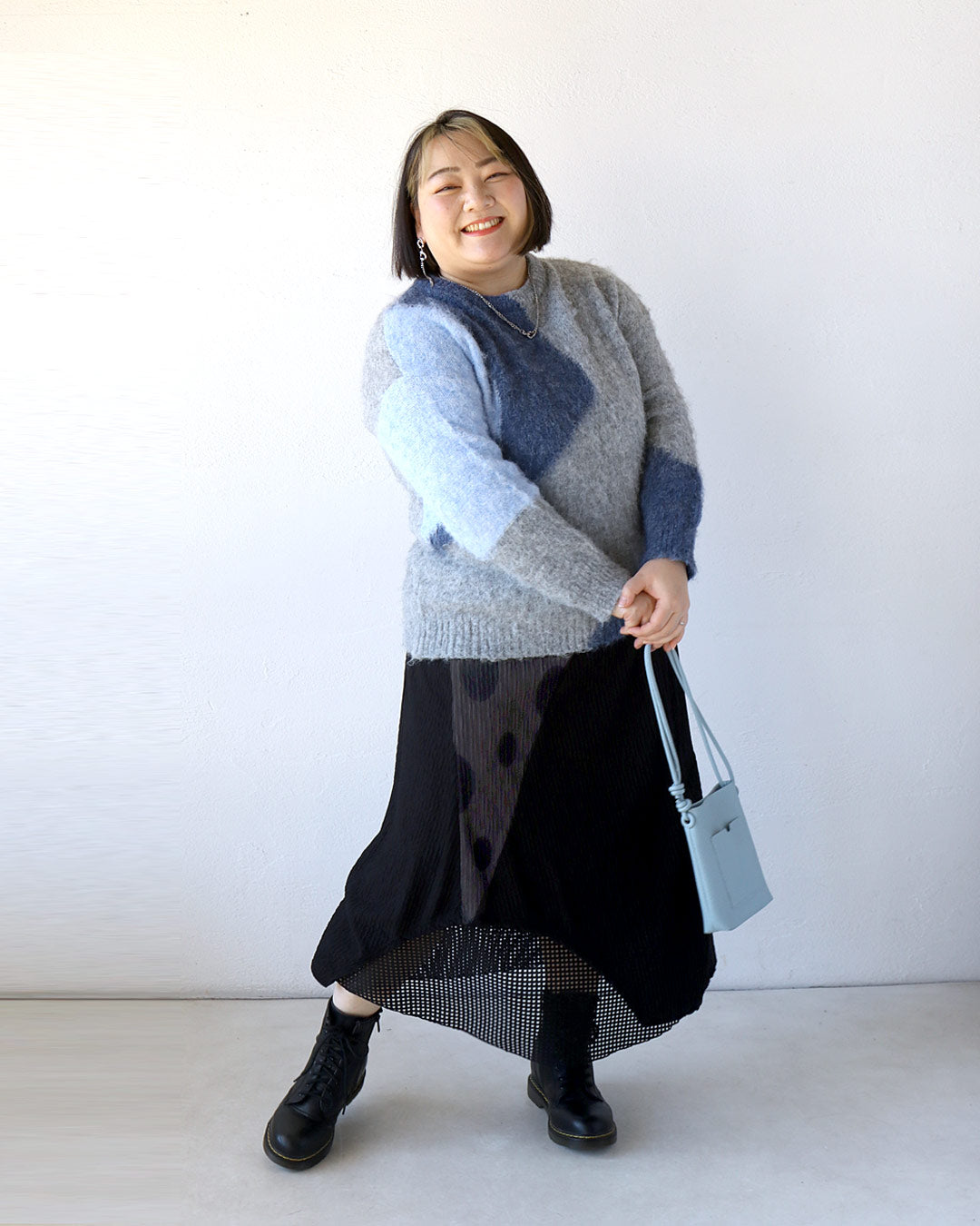 体型カバーと着心地の良さ、どちらも叶う安心感コーデ♪