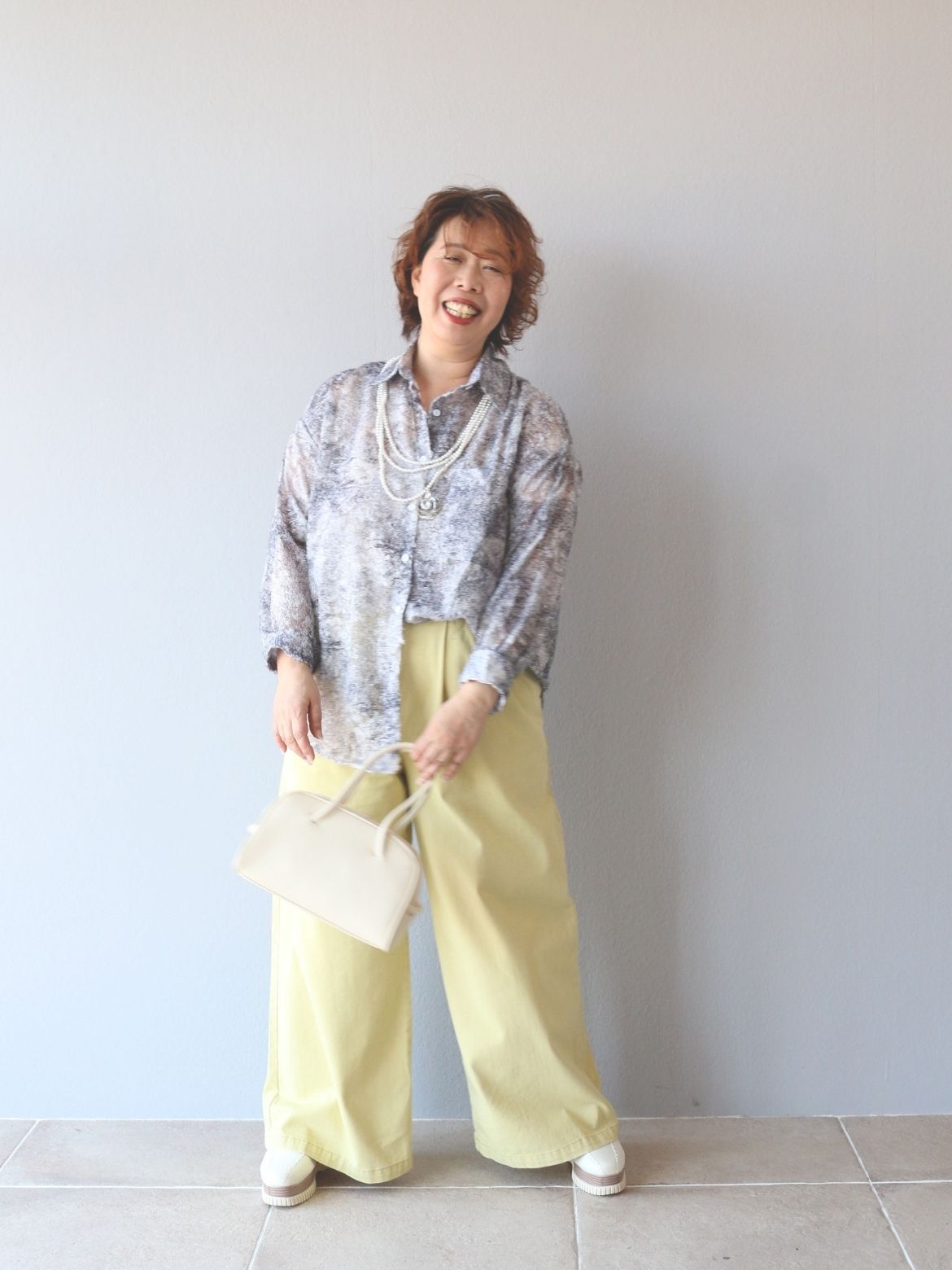 春色パンツで軽やかに♪ 上品きれいめカジュアル