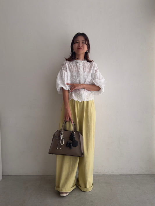 白レース×レモンイエローの爽やか夏コーデ