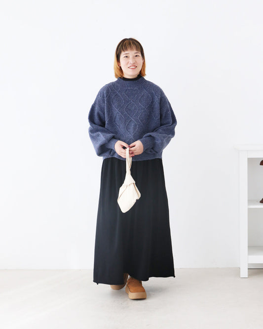 くすみブルーがお気に入りコーデ