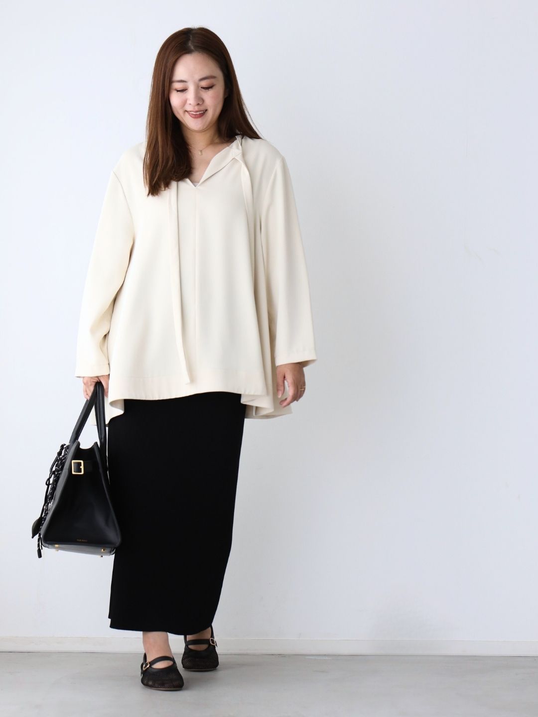 気負わず女性らしく。休日におすすめなゆるコーデ