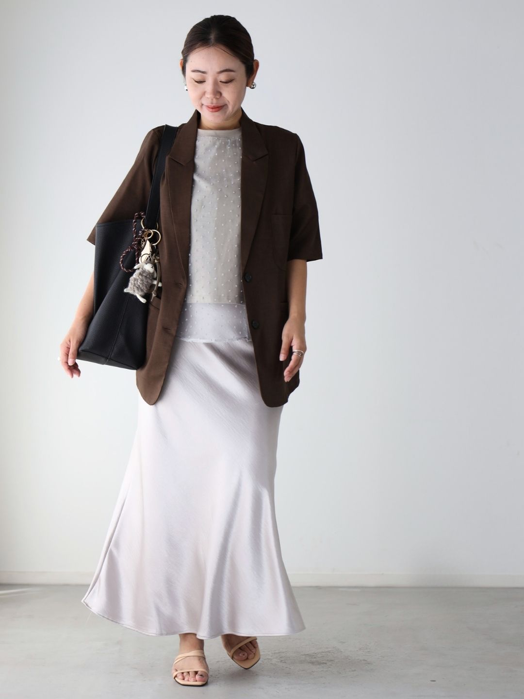 ジャケットと艶感で秋スタイル♪