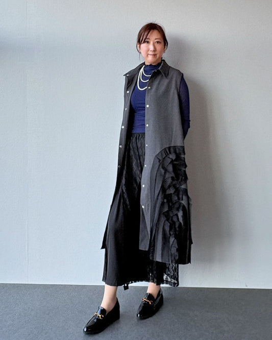 ロングジレ × レースパンツ綺麗め縦長コーデ