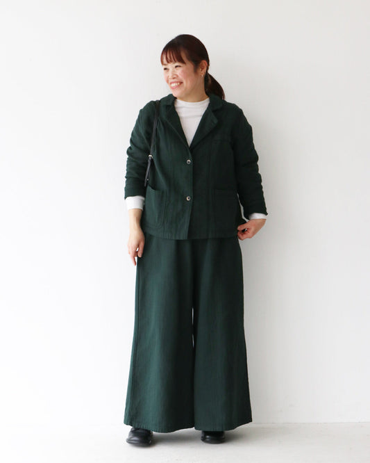 大人のためのシンプルコーデ