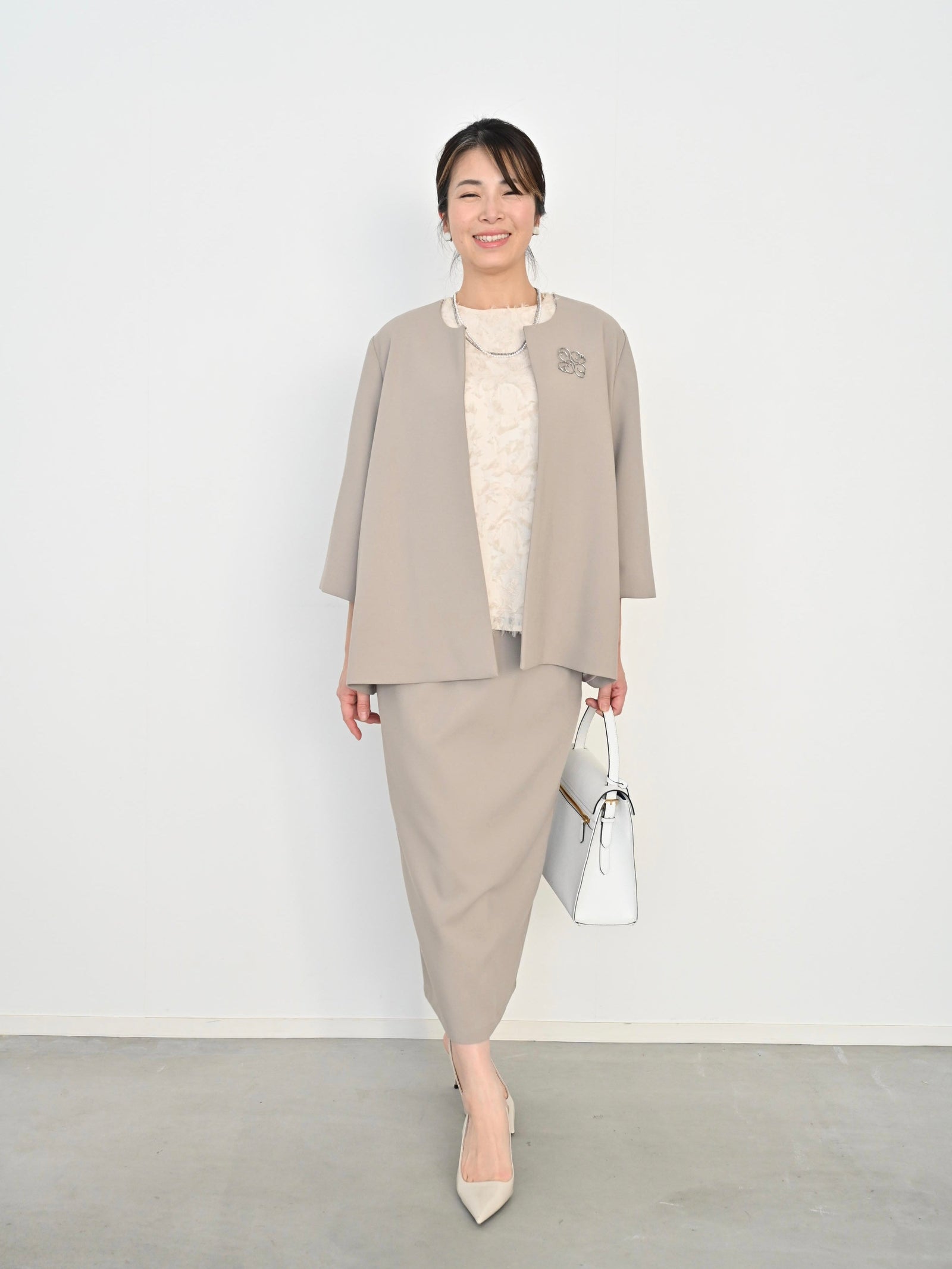 セレモニーに最適!今どきスカートで脱・いつものスーツ