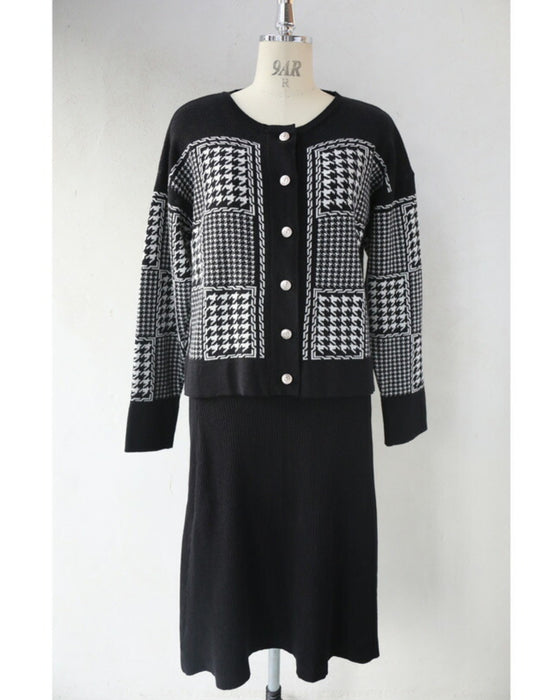 千鳥格子柄カーディガンとリブニットワンピースの2点セット