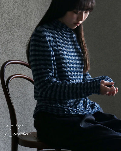 ブルー