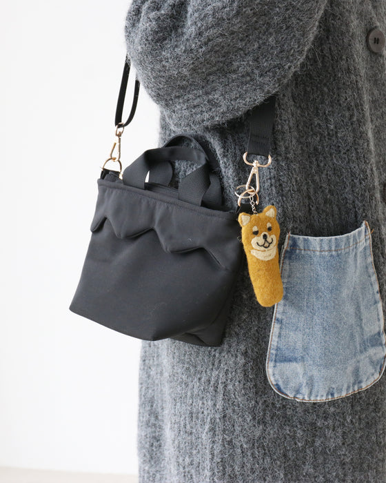 探す手間なしリップホルダー