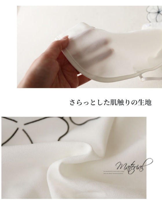 白花が浮かぶ付け襟