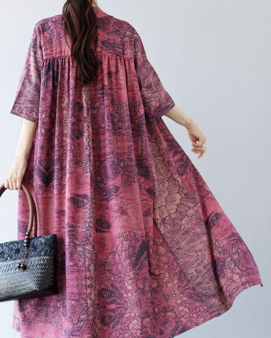 A fresh breeze in fashion with this blue oriental patterned dress