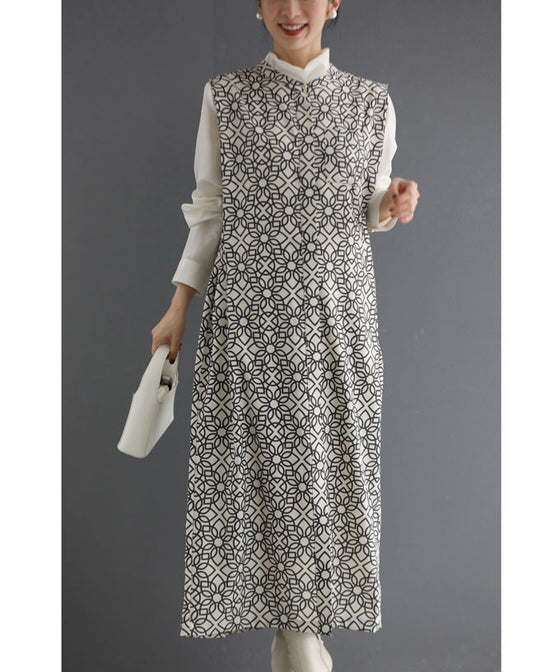 高身長さんにもオススメ。美しさ連なる華紋様のロングジレベスト