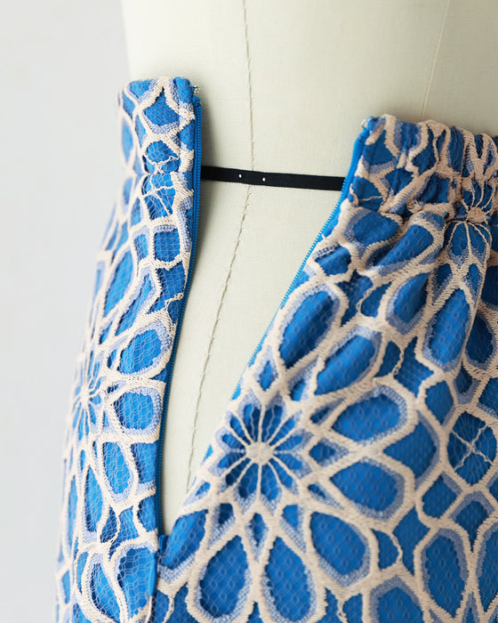 (ライトブルー)一目惚れカッティング花レースの爽やかスカート