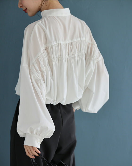 首・袖のきれいを守る 汚れ防止ブラウス