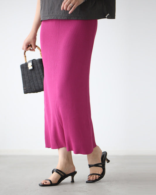 You'll be amazed by how comfortable it is to wear! A magical tight skirt