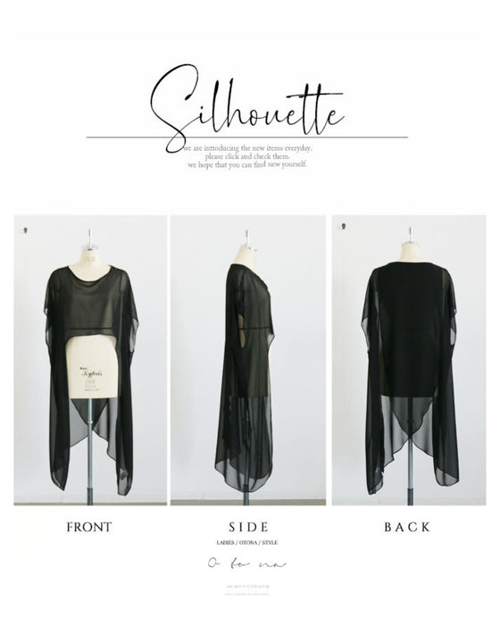 Add it to your usual outfit to make it more stylish.