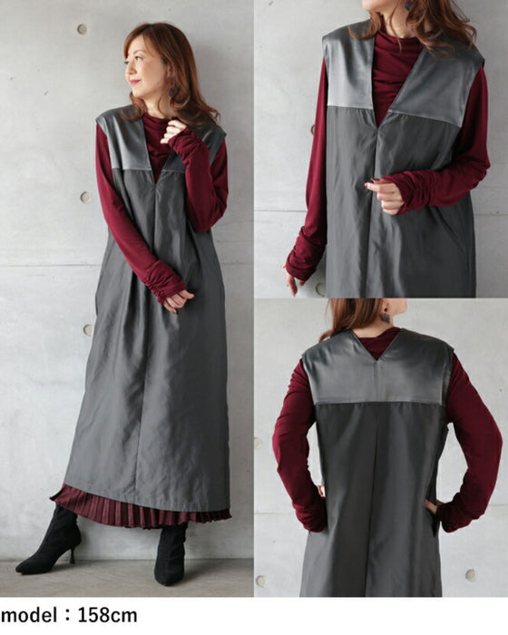 A shiny jumper skirt with a fashionable two-tone design