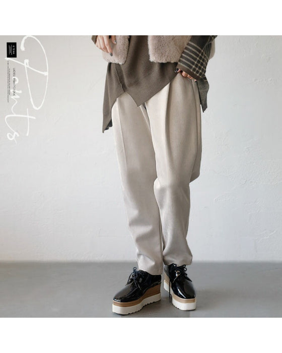風合い溢れるスエードタッチパンツ