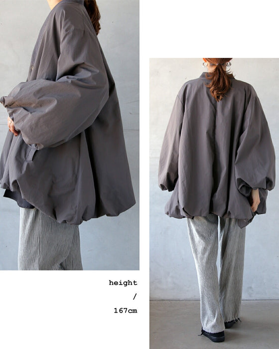 羽織るだけで“おしゃれ上級者”軽やか“バルーンアウター”