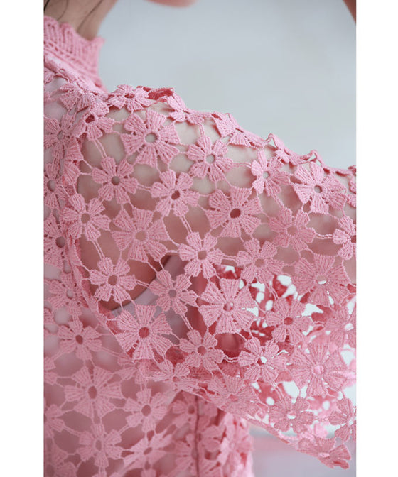 花咲カッティングレースプルオーバートップス