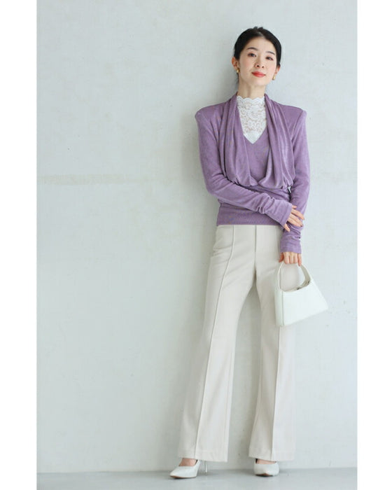 重なるドレープの肩パッド入りカットソートップス