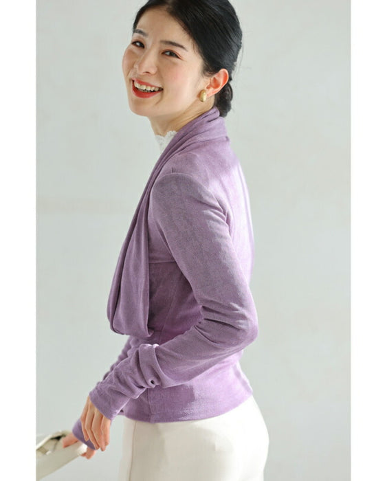 重なるドレープの肩パッド入りカットソートップス