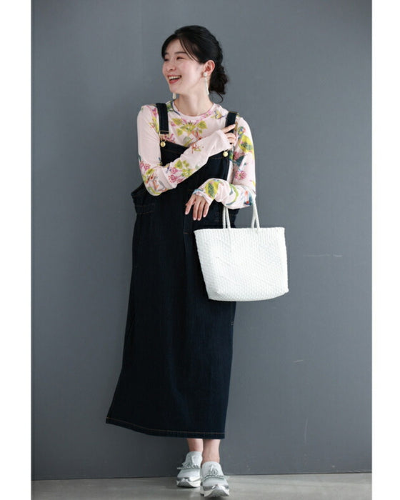 Sheer cut-and-sew top featuring animals and plants living in paradise