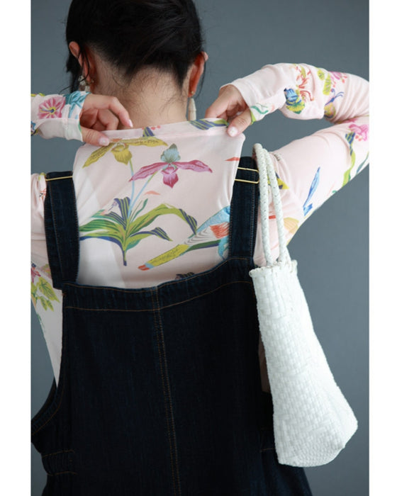 Sheer cut-and-sew top featuring animals and plants living in paradise
