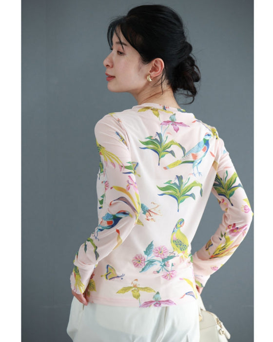 Sheer cut-and-sew top featuring animals and plants living in paradise