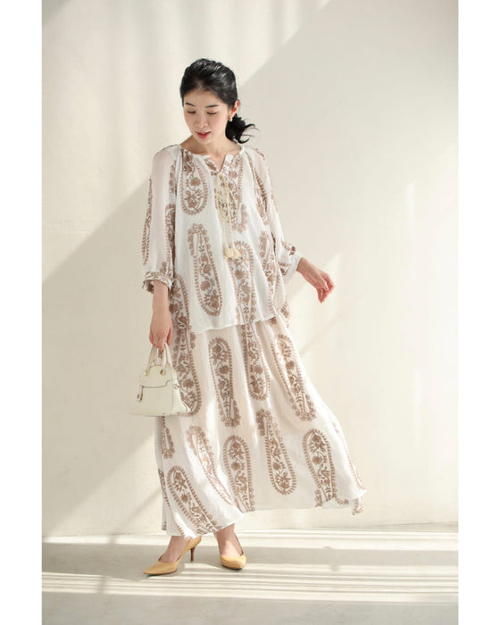 ビジュー散りばめたペイズリー刺繍ブラウスとスカートの2点セット【set】