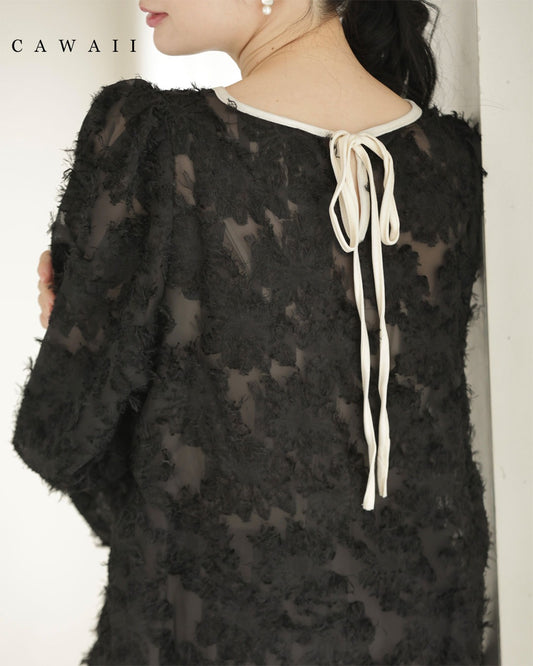 ふわふわシャギーのフレア袖シアーブラウストップス