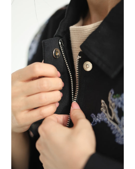 スパンコール煌めくシノワズリな花柄ジャケット