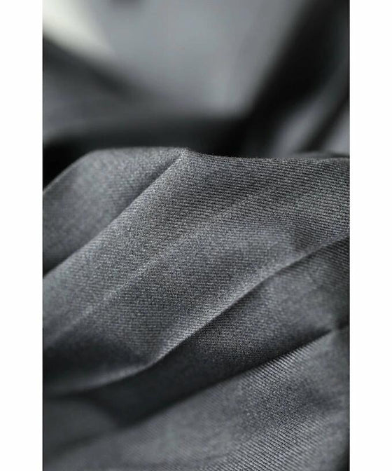 長さ調節可能。プリーツ流れるサスペンダーロングワンピース