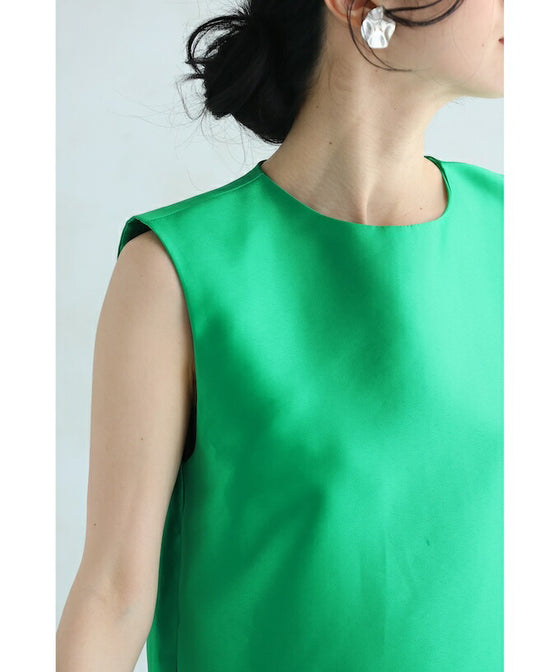 大人の艶足し花びらフリルワンピース