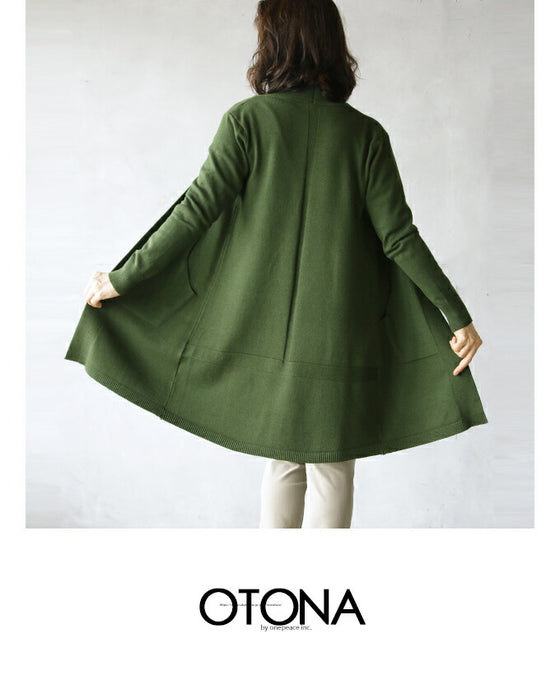 A simple yet sophisticated cardigan with a perfect back view