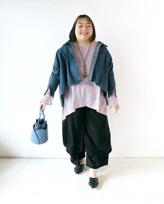 柔らかな印象と女性らしいやさしさをプラスした春のカジュアルコーデ