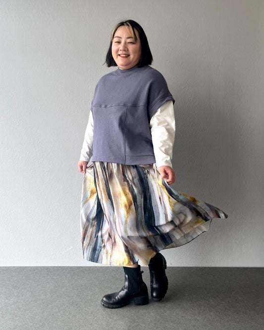 ランチ会やショッピングなどにおすすめ！華やかスカートスタイル✨