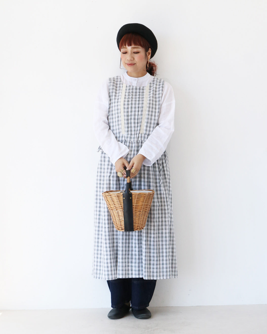 お出かけにも日常にも寄り添う、やわらかな秋冬スタイル。