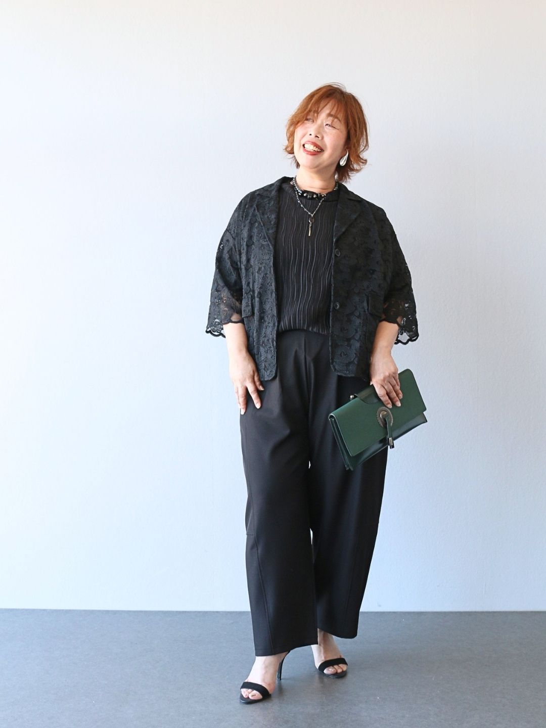 レースジャケットで魅せる上品ブラック – ONE PEACE ONLINE