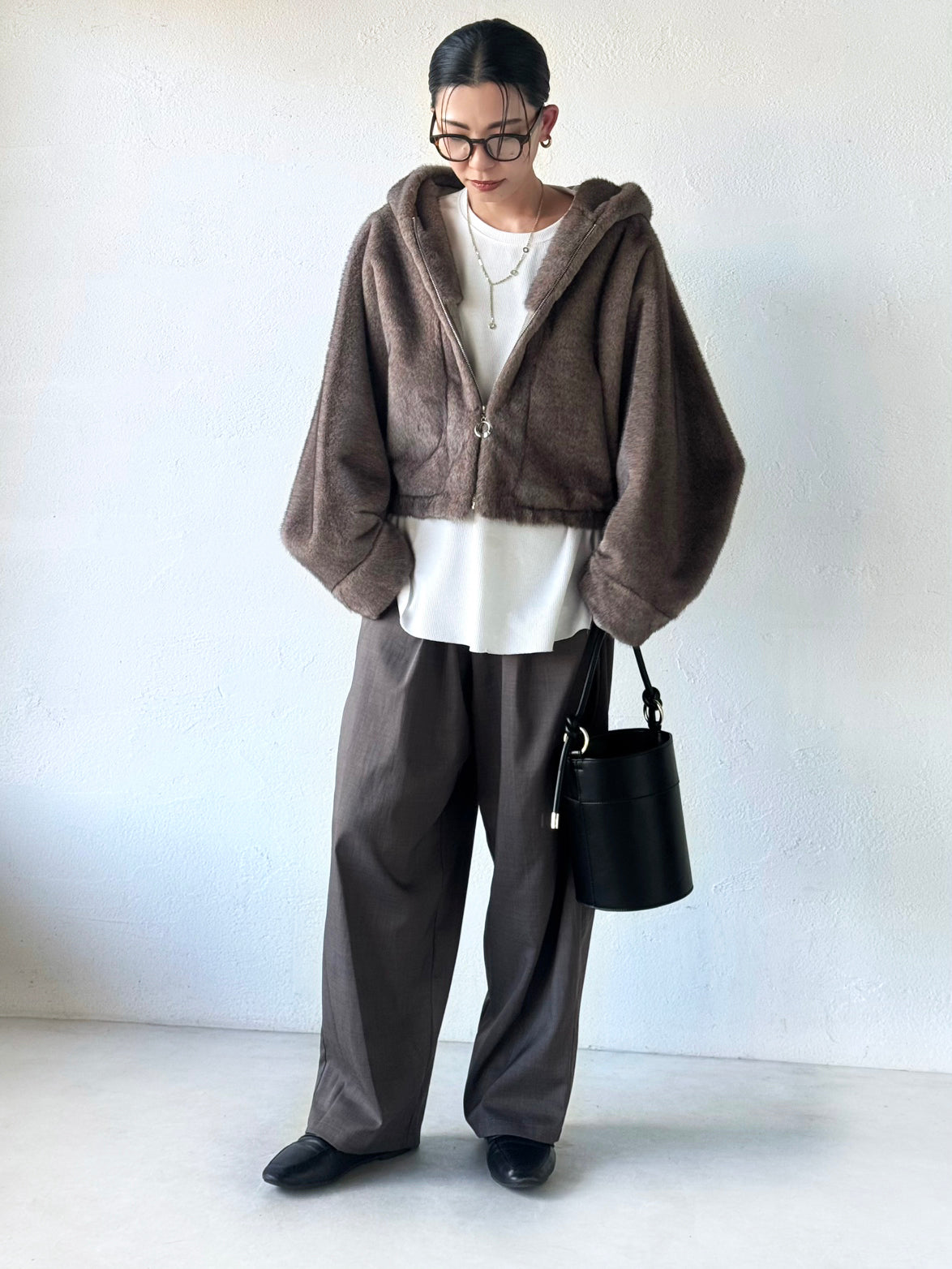 冬のファーは“シンプル仕込み”が正解！大人のこなれワントーン🤎