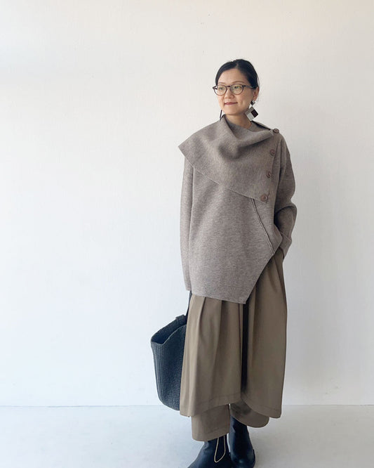 まろやかな優しいニットコーデ