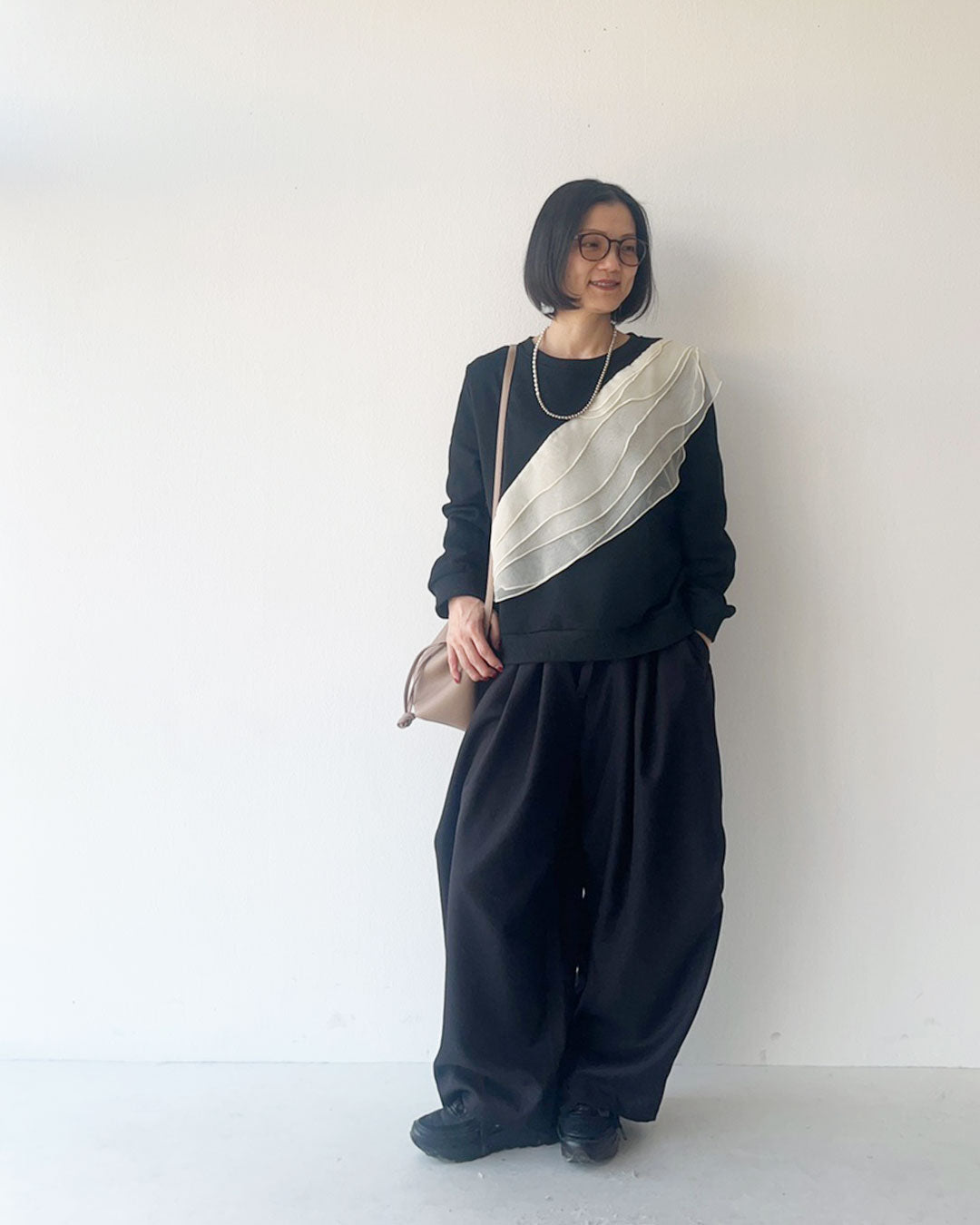 大人のスウェットを楽しむコーデ