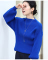 Long sleeve puffy and off-neck knit top