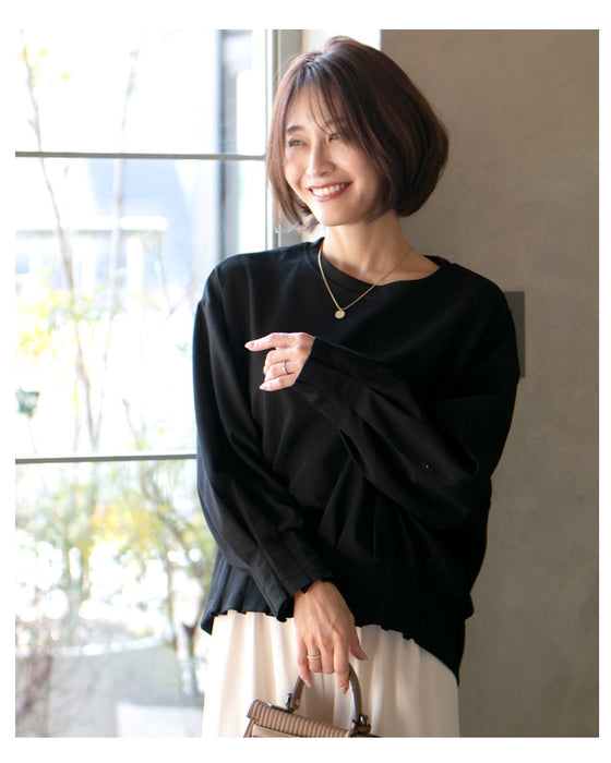 Ordinary long sleeve T-shirts just aren't enough! Stylish cut-and-sew tops