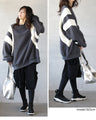 A simple yet striking oversized pullover sweatshirt